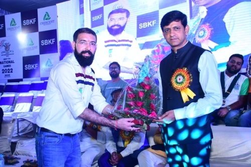 Mr. Pushya Mitra (Mayor Indore) Honoured  Mr. Shubham Khandelwal SBKF 7th National Games Indore MP